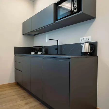 La Croce Кастельново-не-Монти