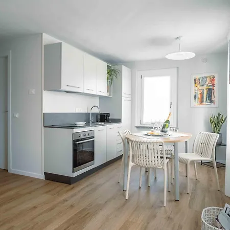 La Croce Lägenhet *